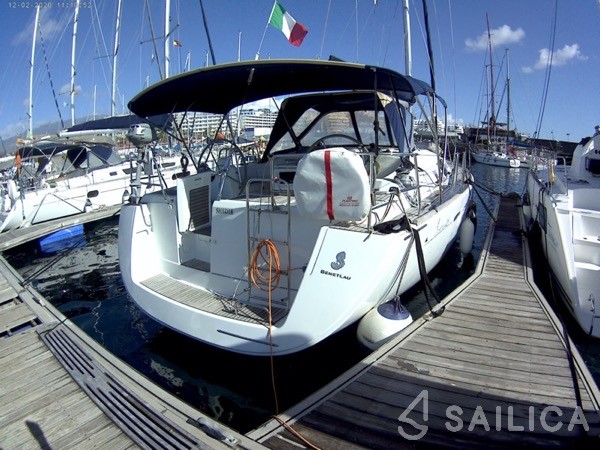 Oceanis 46 - Yacht Charter Sailica