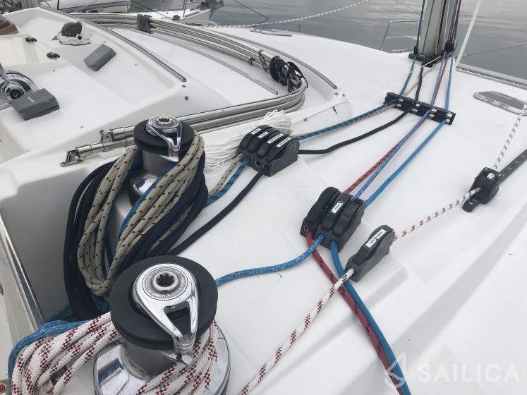 Lagoon 440 - Yacht Charter Sailica