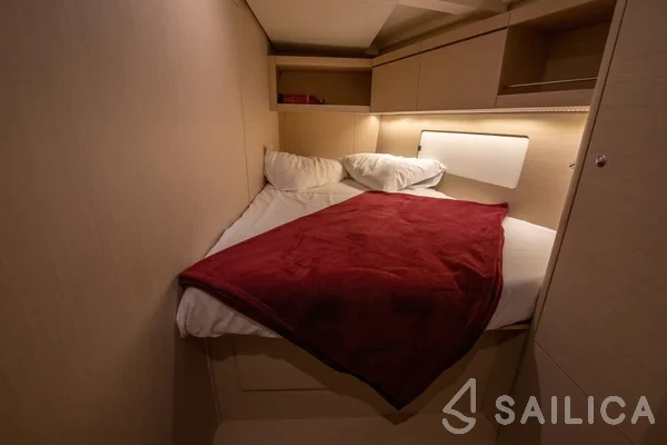 Oceanis 46.1 - Yacht Charter Sailica
