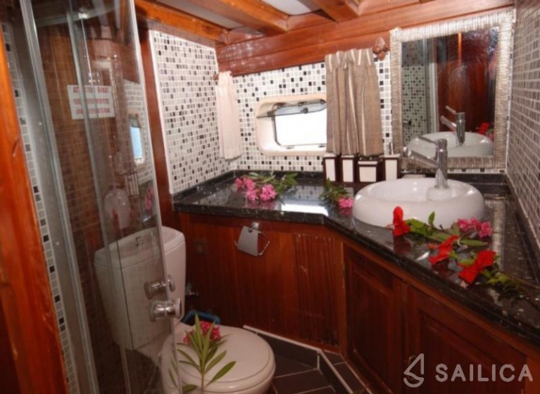 Gulet - Yacht Charter Sailica