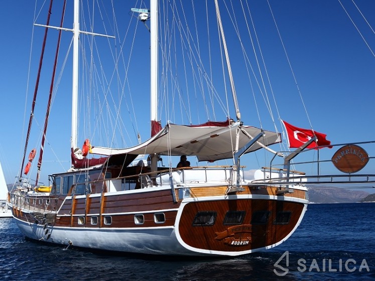 Gulet - Yacht Charter Sailica