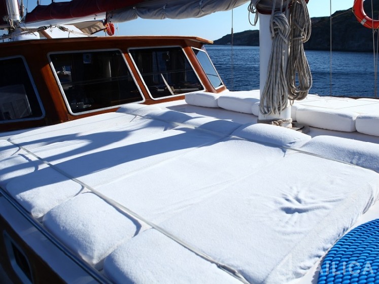 Gulet - Yacht Charter Sailica