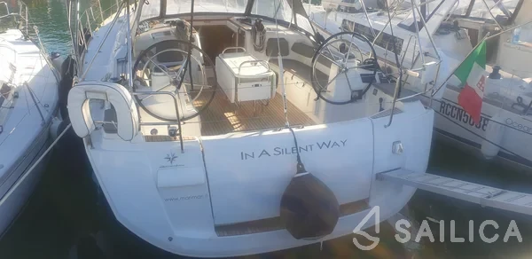 Sun Odyssey 519 - Yacht Charter Sailica