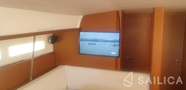 Sun Odyssey 519 - Yacht Charter Sailica