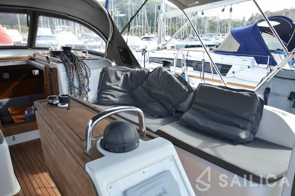 Bavaria 46 Cruiser - Yacht Charter Sailica