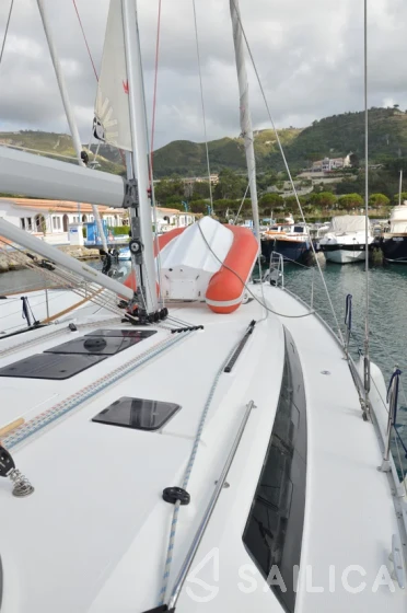Bavaria 46 Cruiser - Yacht Charter Sailica
