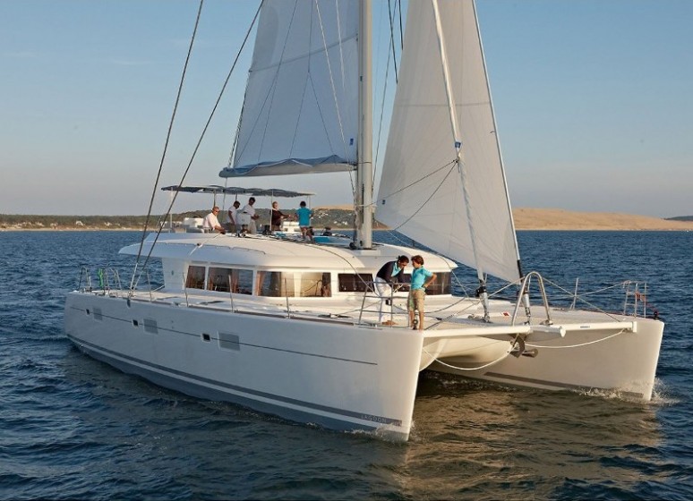Lagoon 620 - Yacht Charter Sailica