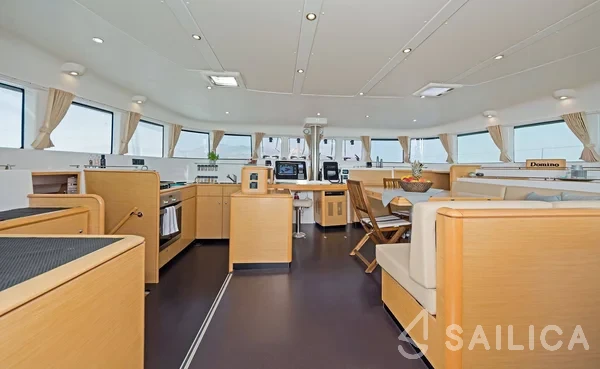 Lagoon 500 - Yacht Charter Sailica