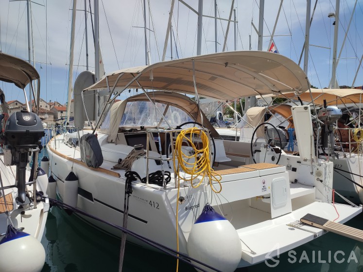 Dufour 412 GL - Yacht Charter Sailica