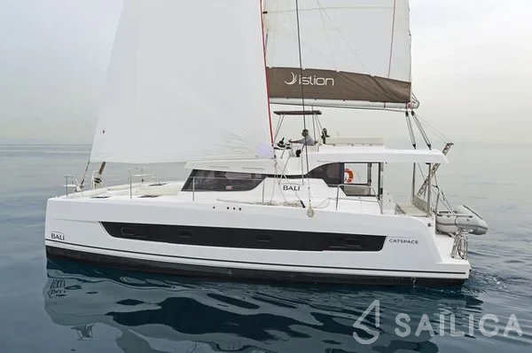 Bali Catspace - Yacht Charter Sailica