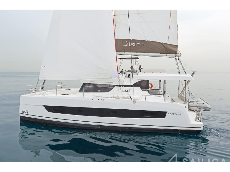 Bali Catspace - Yacht Charter Sailica