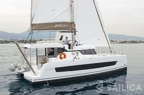 Bali Catspace - Yacht Charter Sailica
