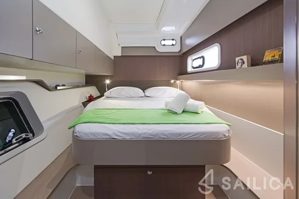 Bali Catspace - Yacht Charter Sailica