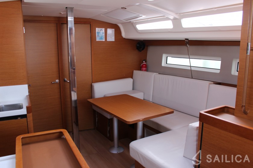 Sun Odyssey 440 - Yacht Charter Sailica