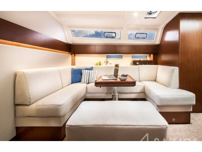 Bavaria 46 Cruiser - Yacht Charter Sailica