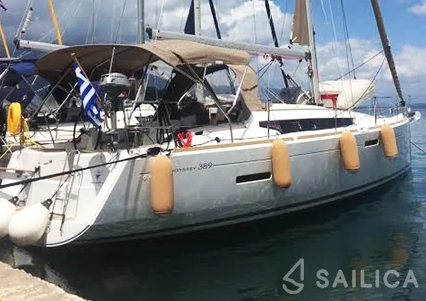 Sun Odyssey 389 - Yacht Charter Sailica