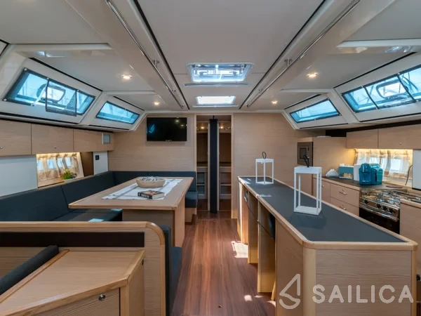 D&D Kufner 54 - Yacht Charter Sailica