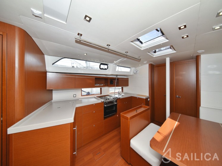 Oceanis 46.1 - Yacht Charter Sailica