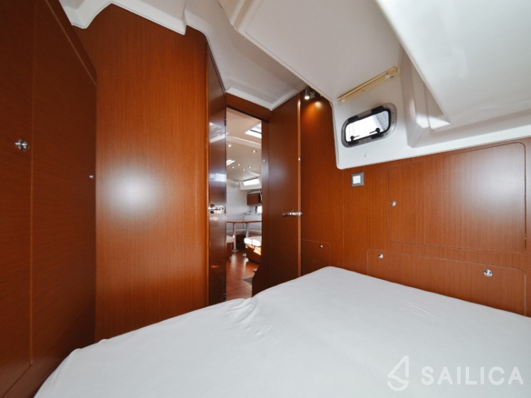 Oceanis 46.1 - Yacht Charter Sailica