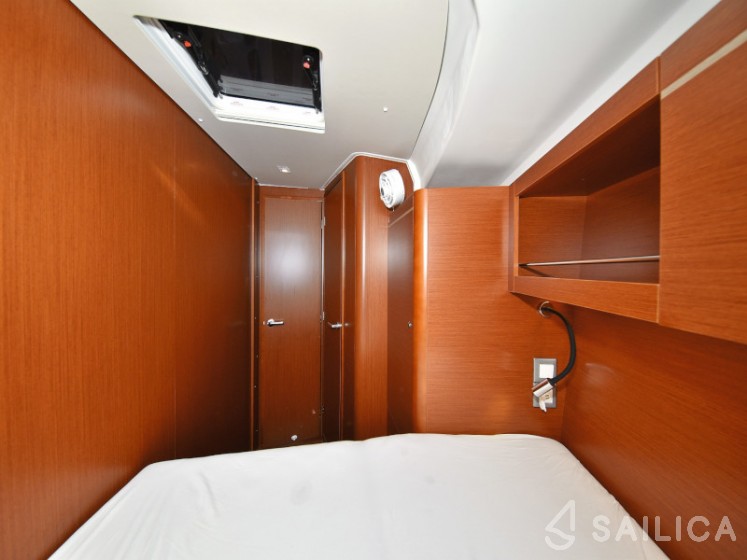 Oceanis 46.1 - Yacht Charter Sailica
