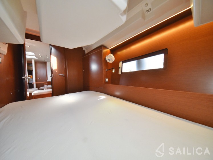 Oceanis 46.1 - Yacht Charter Sailica