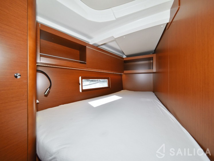 Oceanis 46.1 - Yacht Charter Sailica