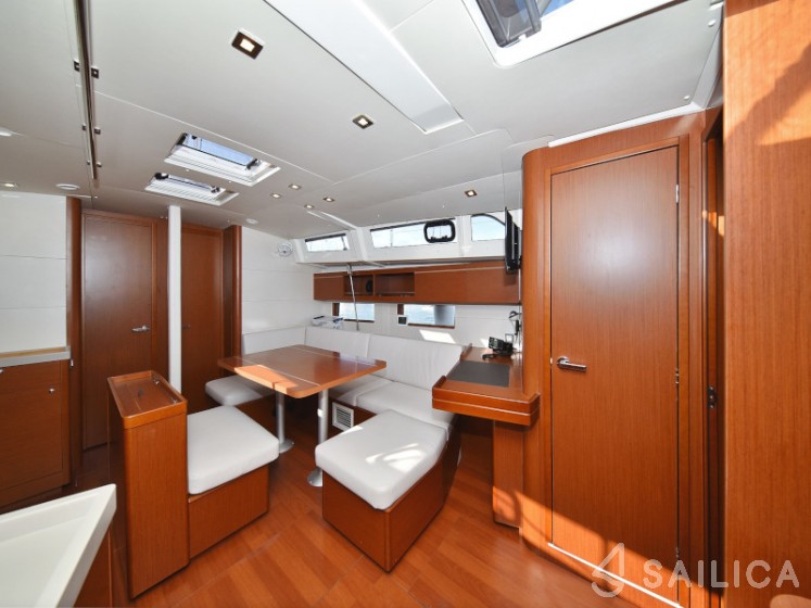 Oceanis 46.1 - Yacht Charter Sailica
