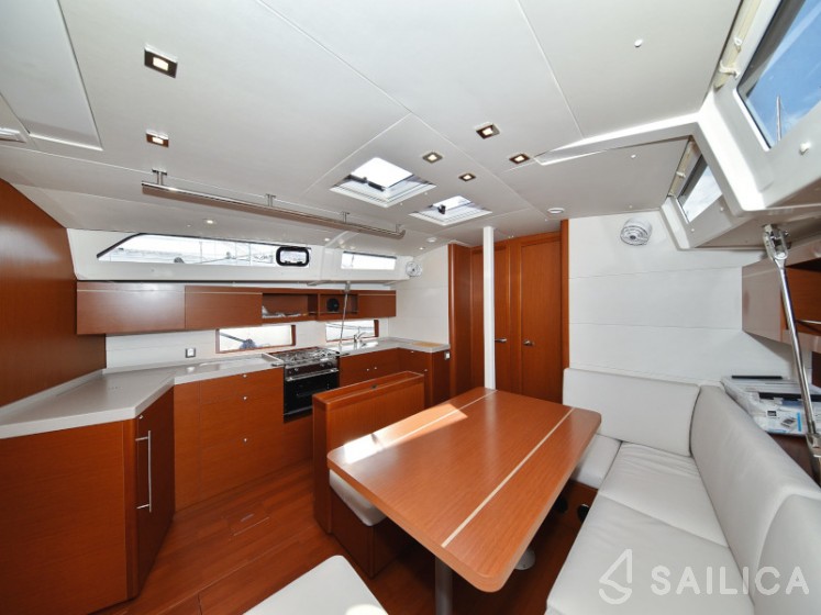 Oceanis 46.1 - Yacht Charter Sailica