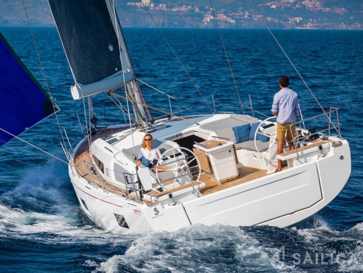Oceanis 46.1 - Yacht Charter Sailica