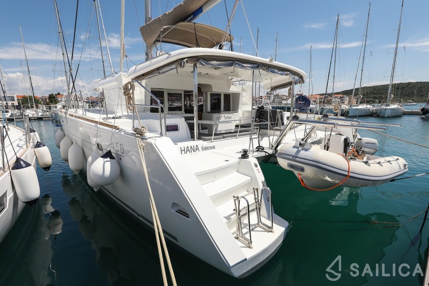Lagoon 450 - Yacht Charter Sailica