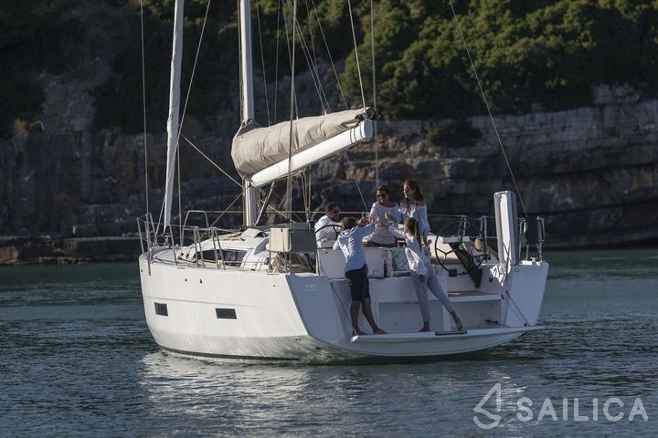 Dufour 430 - Yacht Charter Sailica