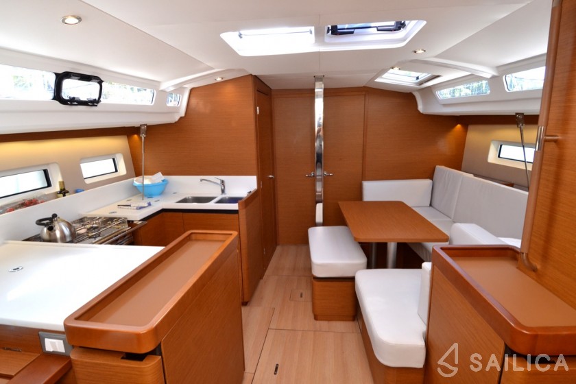 Sun Odyssey 440 - Yacht Charter Sailica