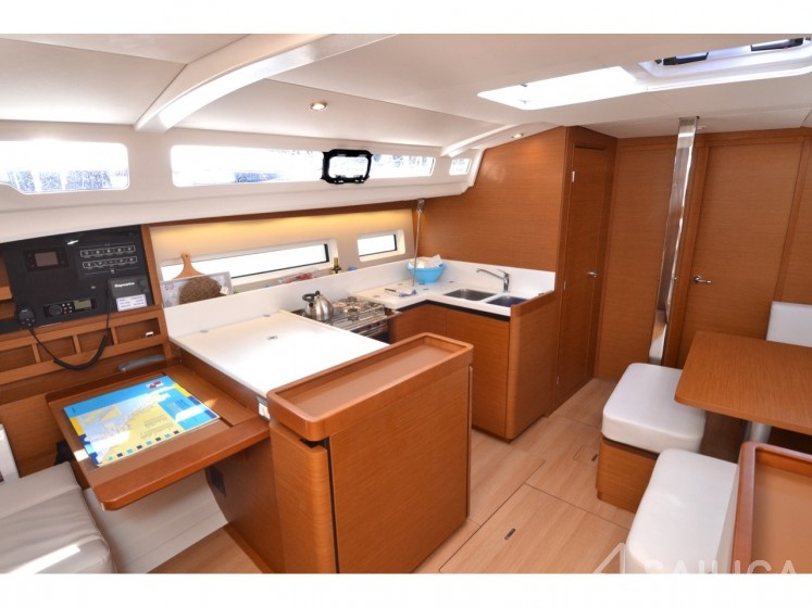 Sun Odyssey 440 - Yacht Charter Sailica