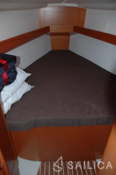 Bavaria 34 Cruiser - Yacht Charter Sailica