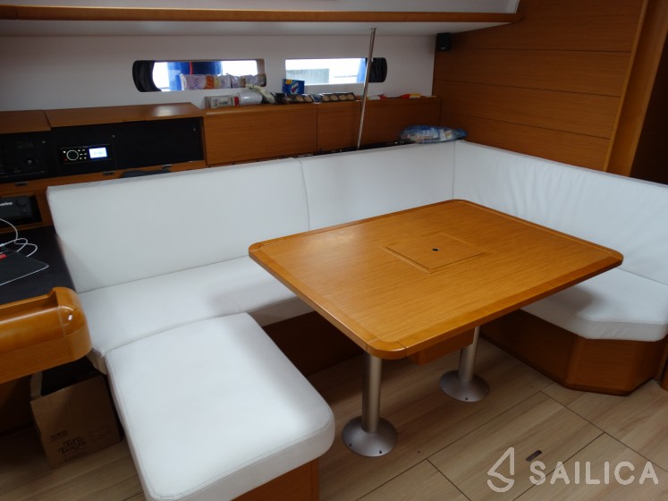 Sun Odyssey 479 - Yacht Charter Sailica