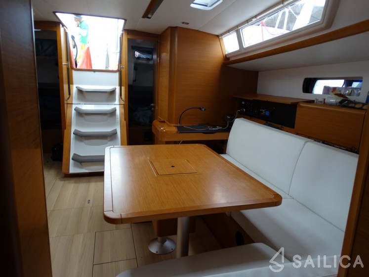 Sun Odyssey 479 - Yacht Charter Sailica