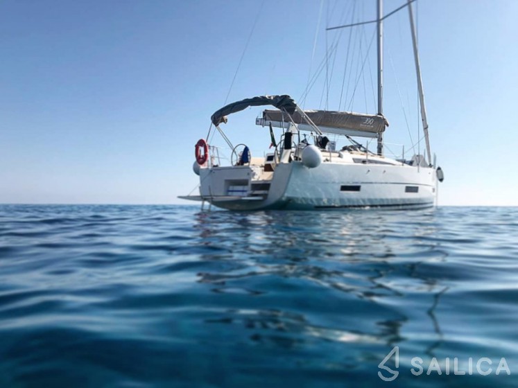 Dufour 390 Grand Large - Yacht Charter Sailica