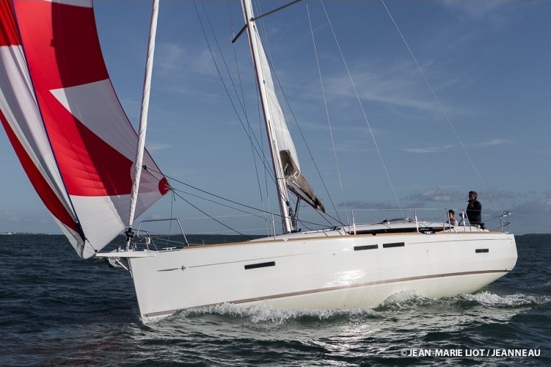 Sun Odyssey 419 - Yacht Charter Sailica