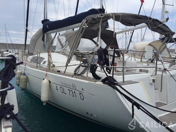Oceanis 46 - Yacht Charter Sailica