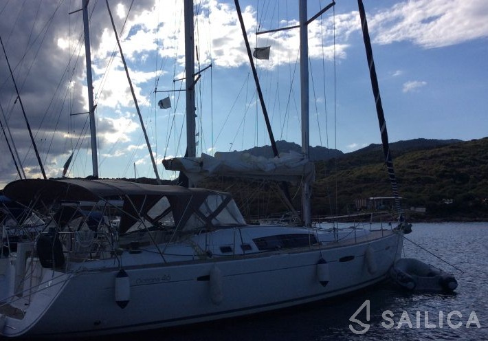 Oceanis 46 - Yacht Charter Sailica