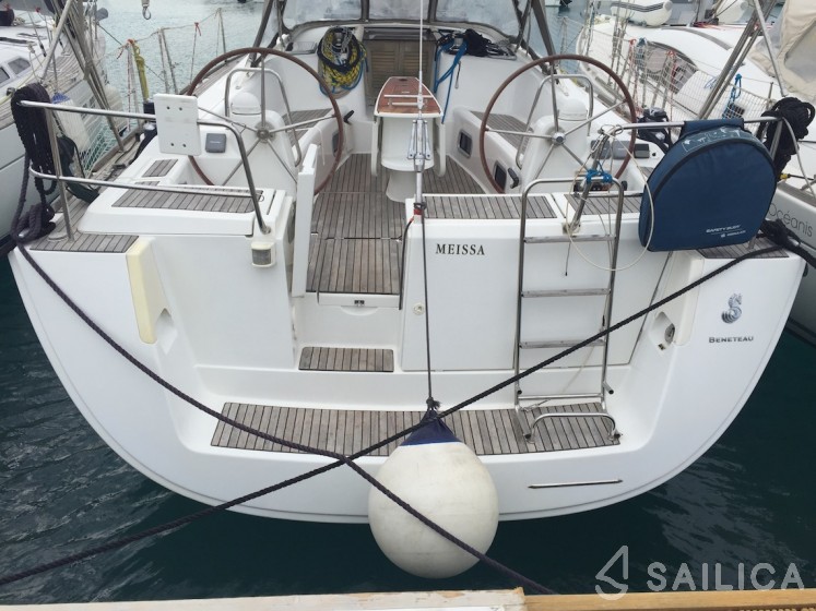 Oceanis 46 - Yacht Charter Sailica