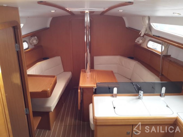 Sun Odyssey 36i - Yacht Charter Sailica