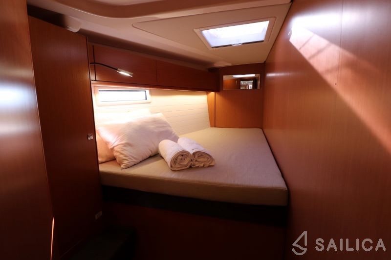 Bavaria 51 Cruiser - Yacht Charter Sailica