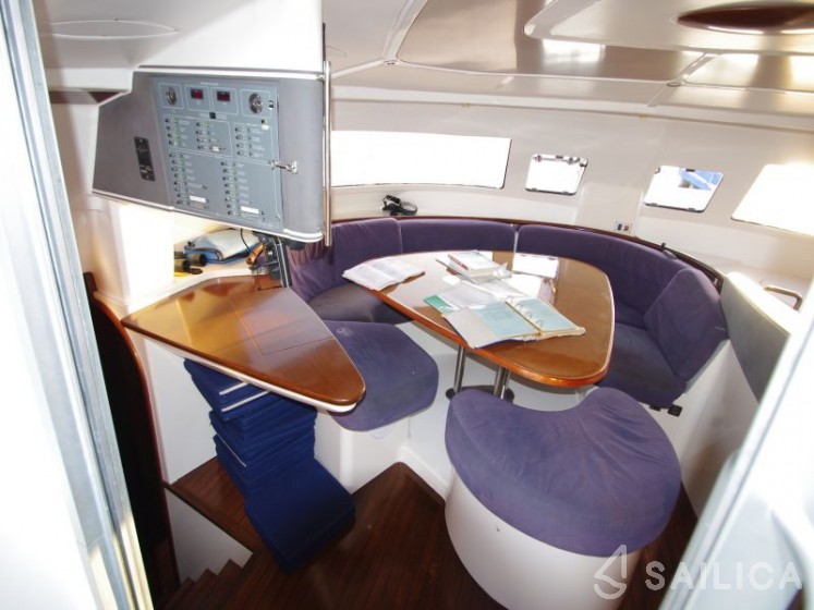 Bahia 46 - Yacht Charter Sailica