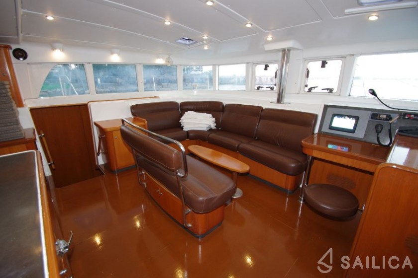 Lagoon 440 - Yacht Charter Sailica