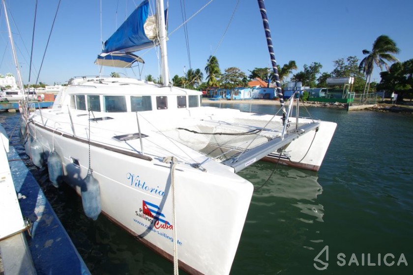 Lagoon 440 - Yacht Charter Sailica