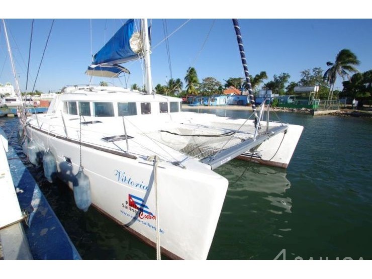 Lagoon 440 - Yacht Charter Sailica