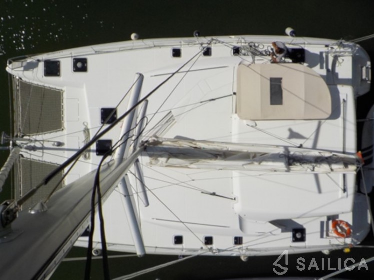 Lagoon 421 - Yacht Charter Sailica