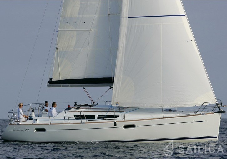 Sun Odyssey 39i - Yacht Charter Sailica