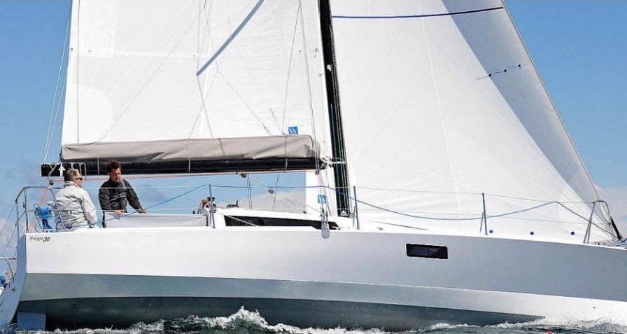 Pogo 30 - Yacht Charter Sailica